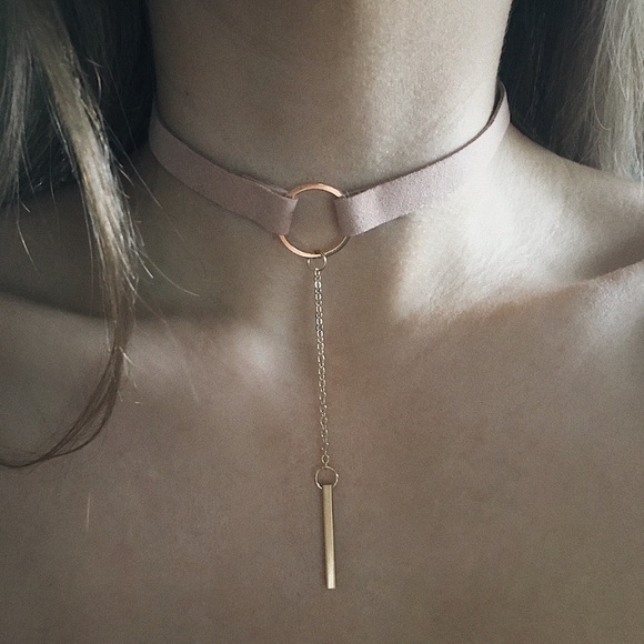 Minimalist Lariat Choker Necklace - Picture 3 of 4